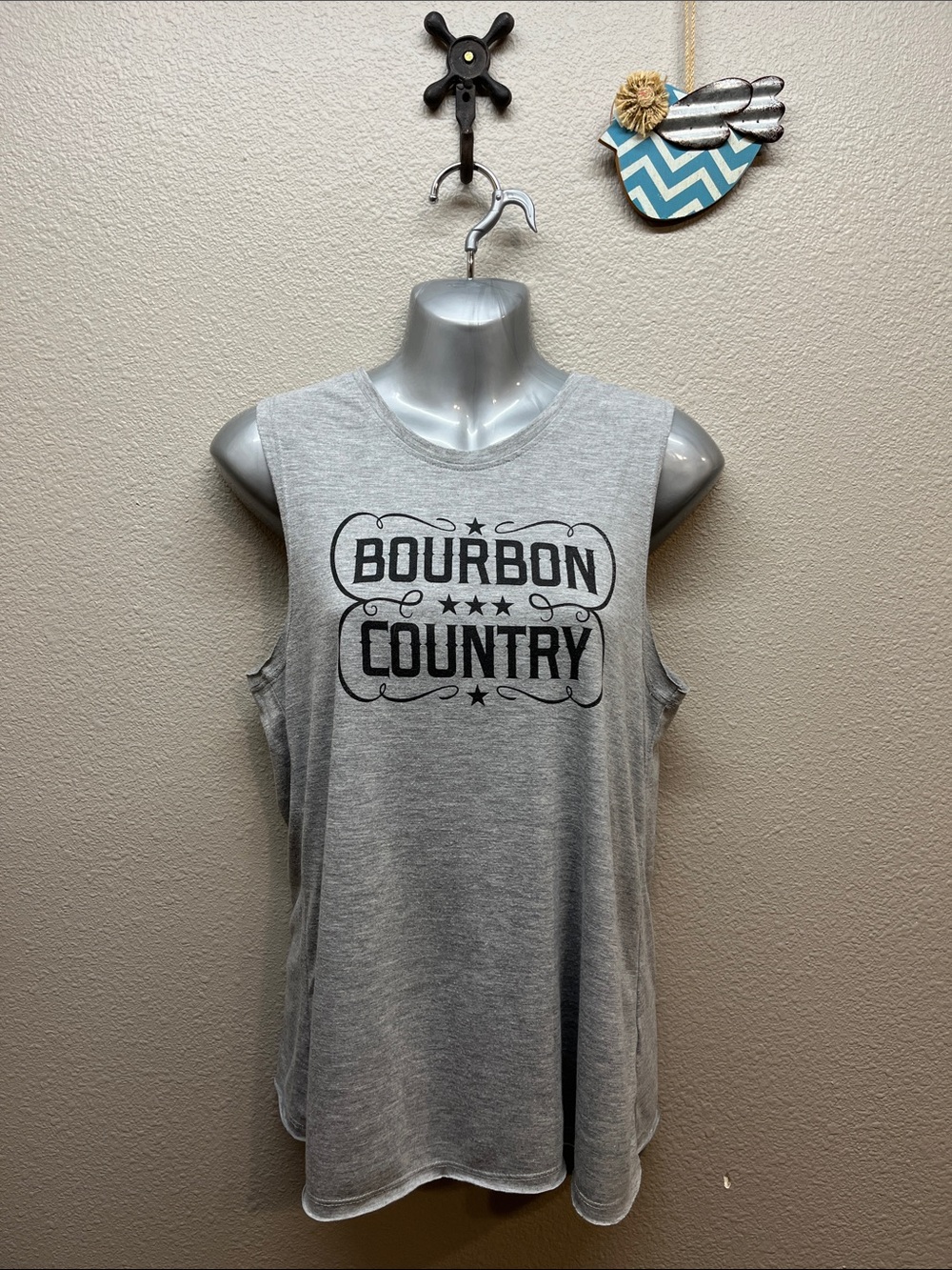 Bourbon country tank top size medium
